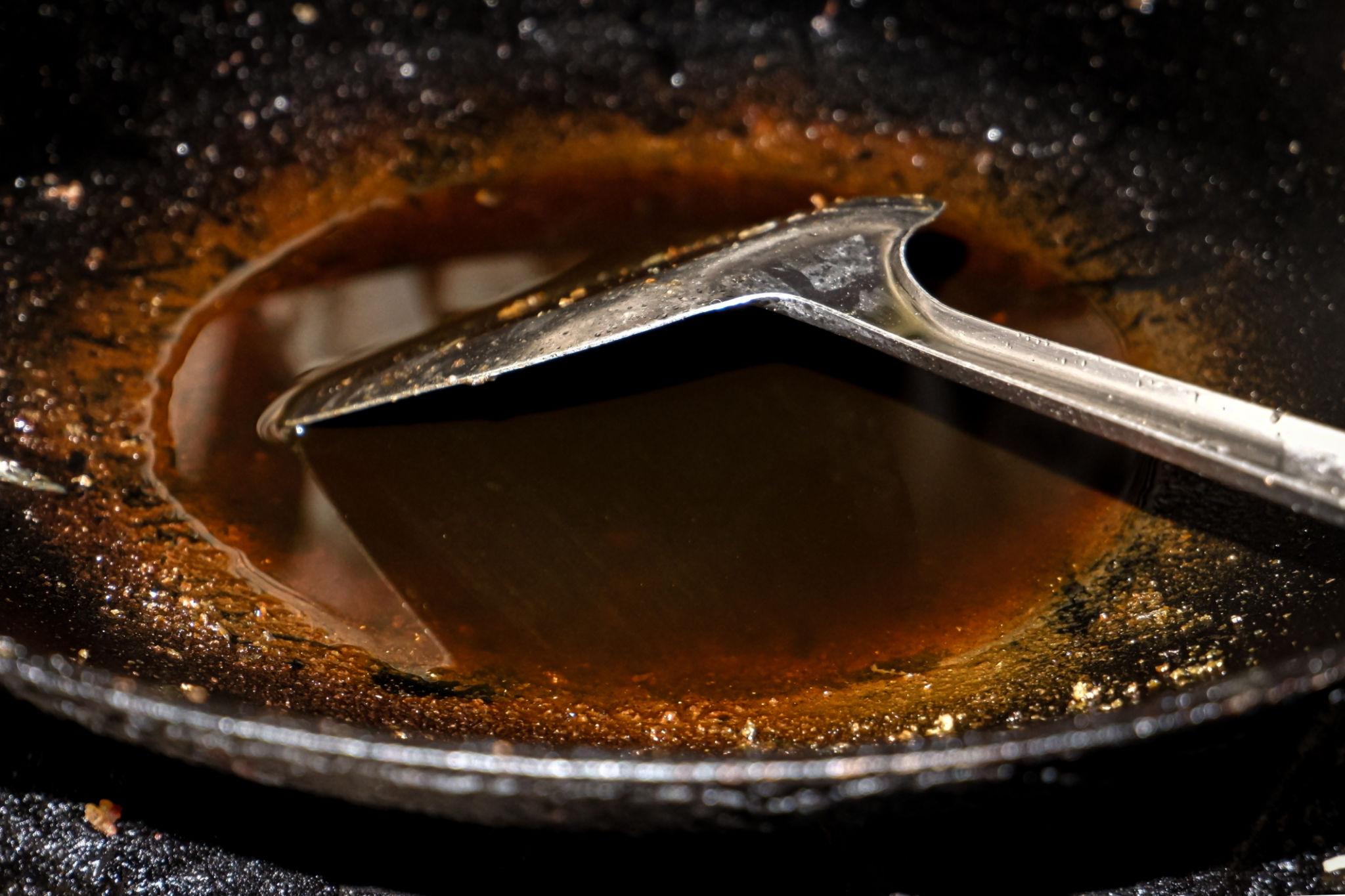 How to Know When Cooking Oil Should Be Discarded